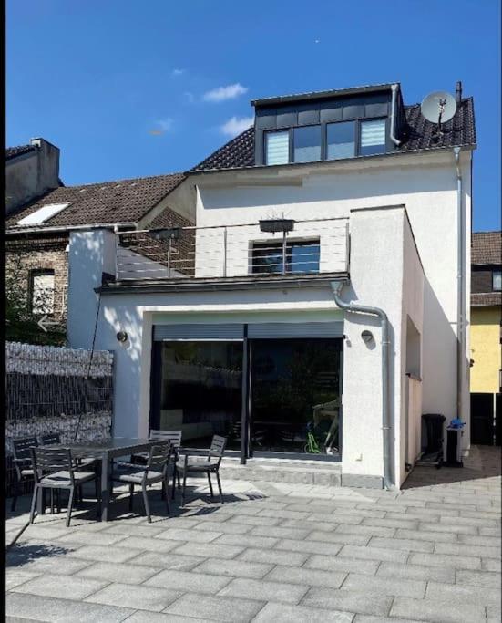 Villa Mit Pool Siegburg Buitenkant foto